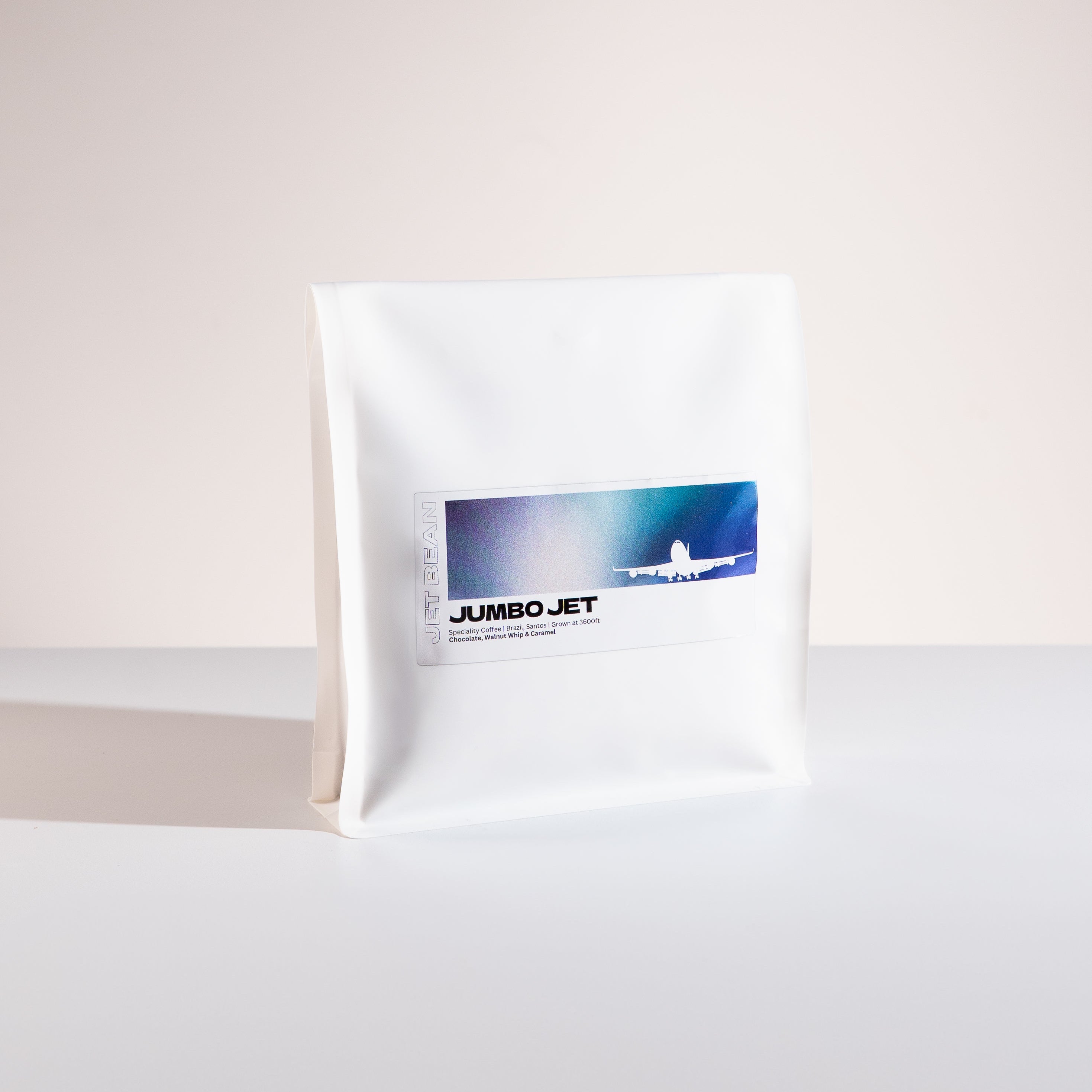 White package with 'Jumbo Jet' branding on a light gray background